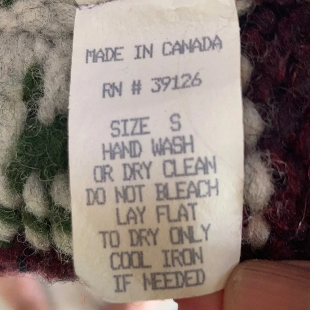 Filson Cowichan Sweater Rare and Limited Edition - Picture 13 of 16